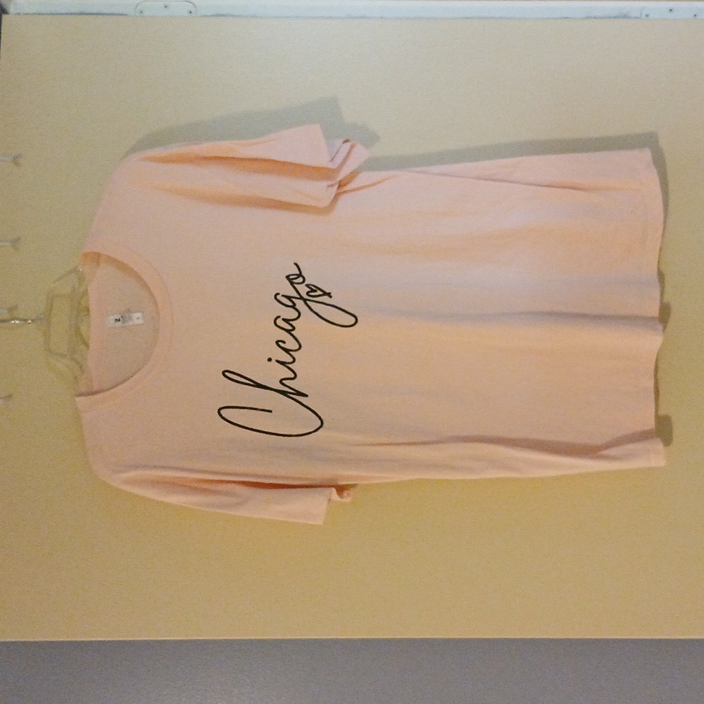 Peach Graphic Tee - Short Sleeve